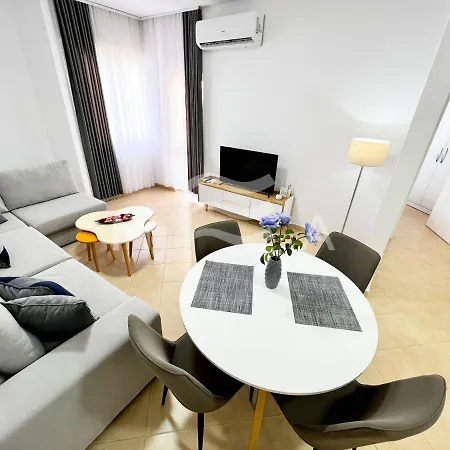 Vila 615 Durrës