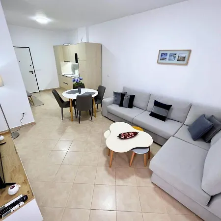 Lejlighed Vila 615 Durrës