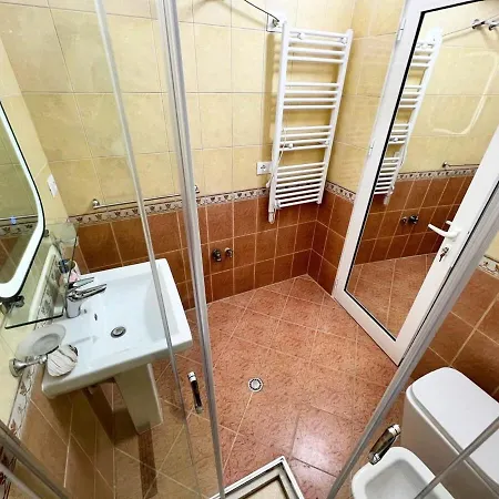 Vila 615 *